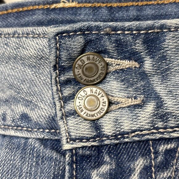 Old Navy Y2K Distressed Denim Mini Skirt Raw Hem Size 12 Blue Wash Button Front - Picture 5 of 9